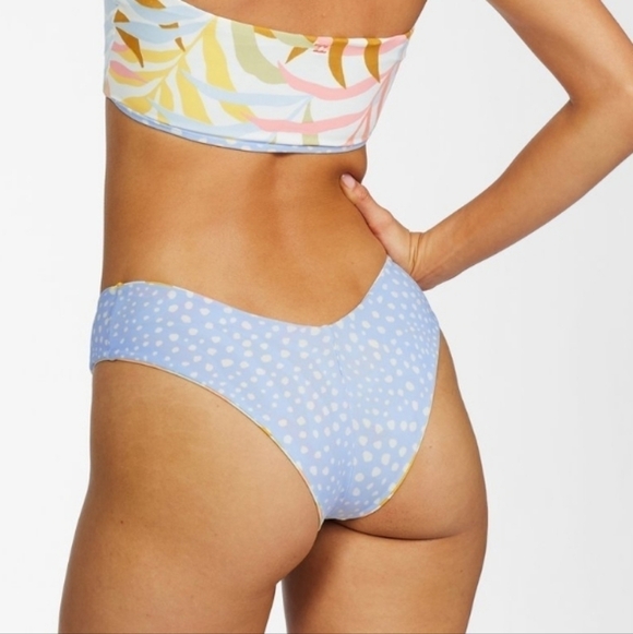BILLABONG TROPICAL JUNGLE V-NECK CAMI & REVERSIBLE FIJI BIKINI BOTTOMS - Picture 13 of 13